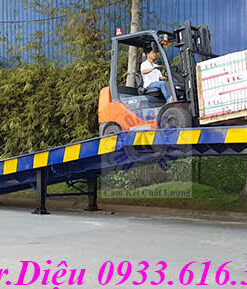 Cầu xe nâng di động