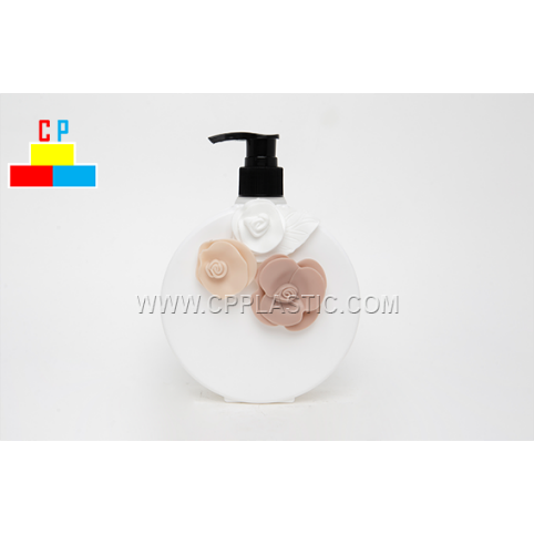 Chai dung dịch vệ sinh phụ nữ