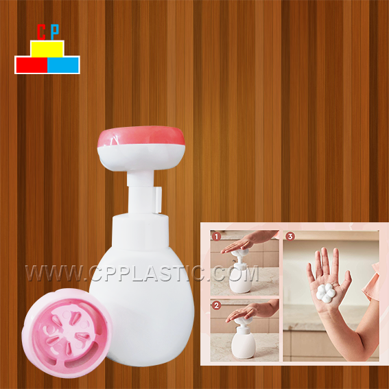 Chai dung dịch vệ sinh phụ nữ