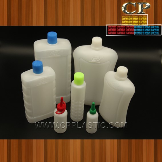 Can nhựa đựng nước rửa móng tay