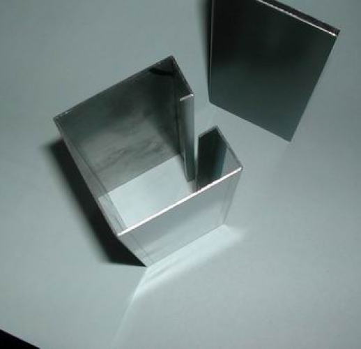 Chấn kim loại tấm tạo hình