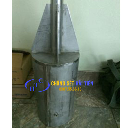 Chân đế cột thu sét