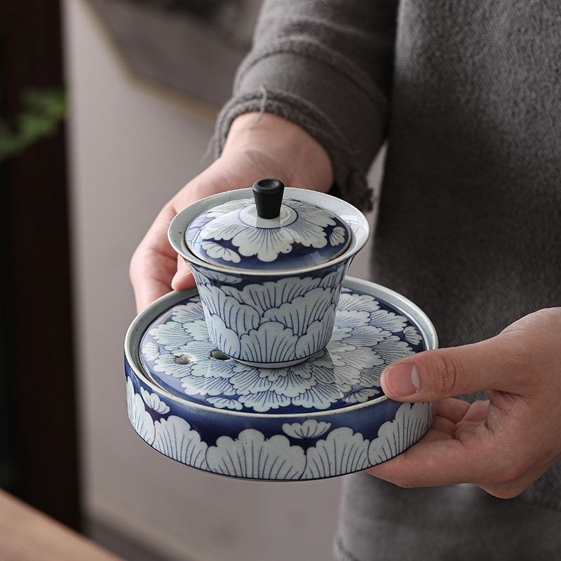 Chén Khải trà sứ vẽ hoa kèm khay đế
