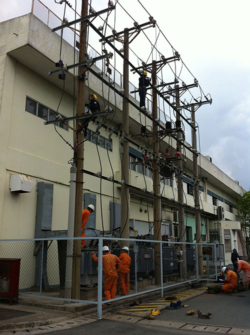 Thi công hệ thống chiếu sáng