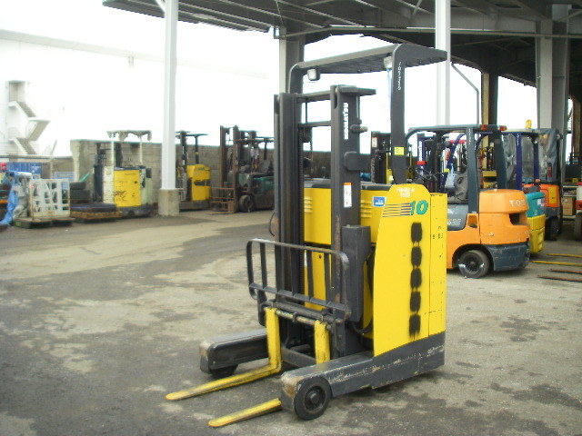 Komatsu FB10RS