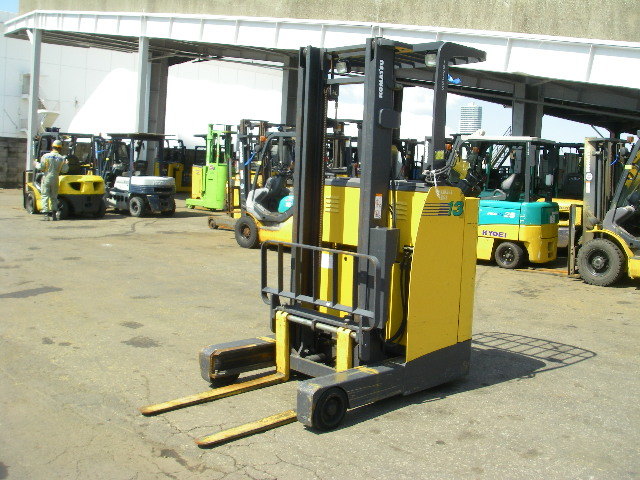 Komatsu FB13RS