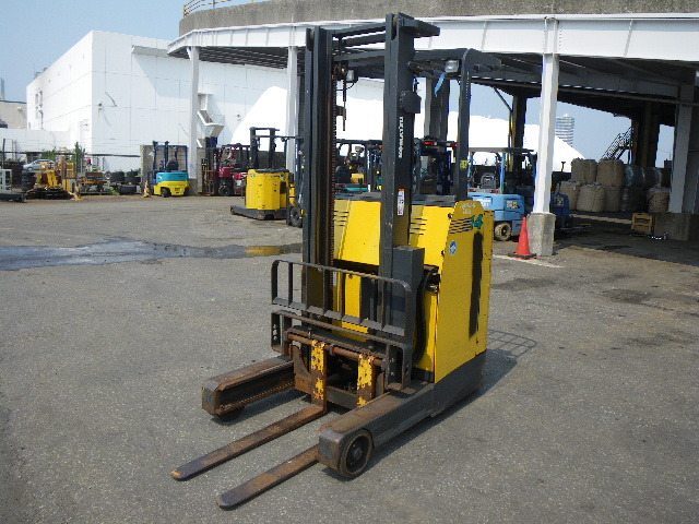 Komatsu FB14RLF