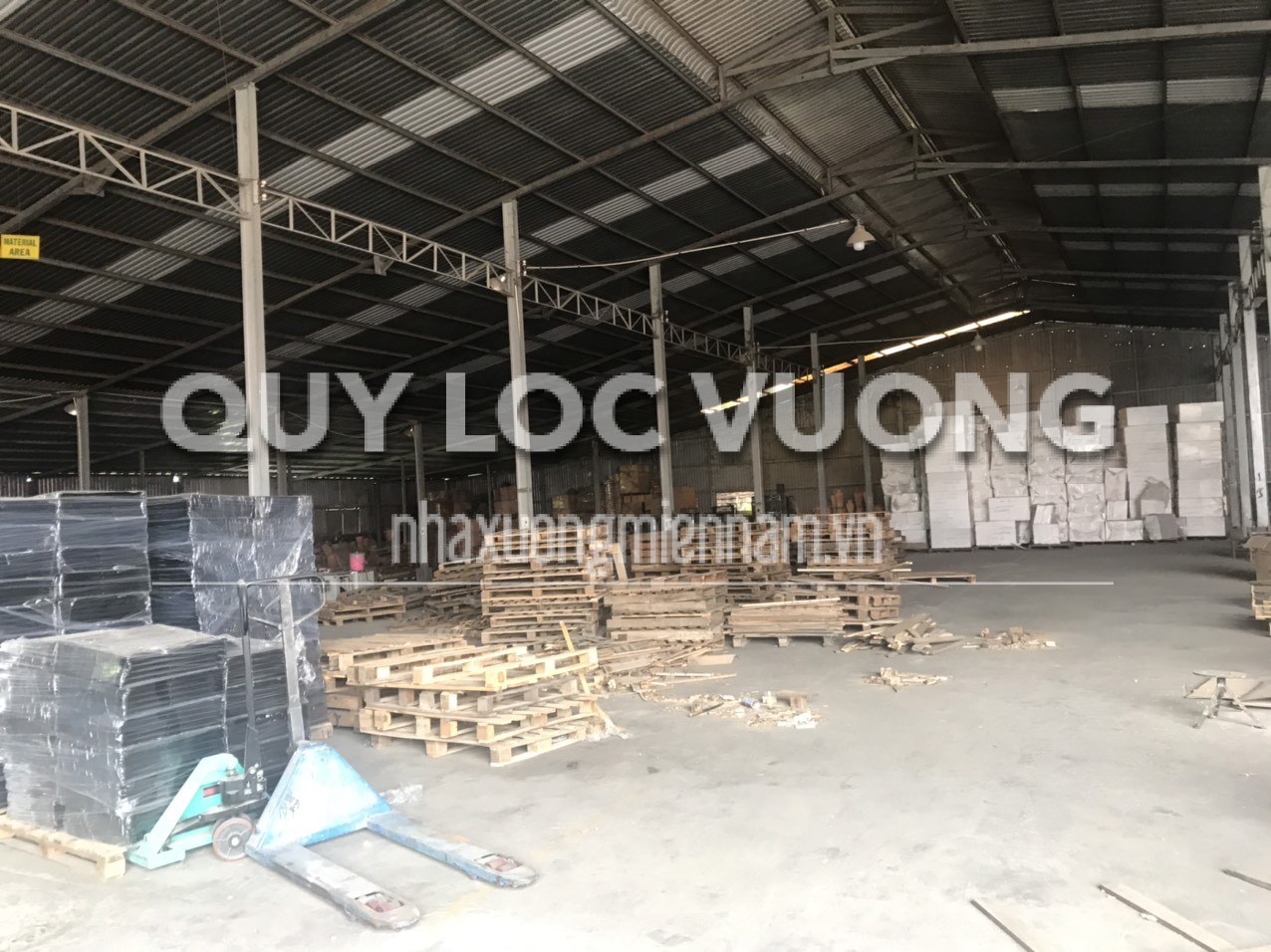 Cho thuê nhà xưởng 2.161m2 ở Tân Uyên, Bình Dương, 2 USD/m2