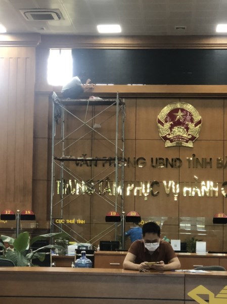 Chữ nổi inox vàng gương