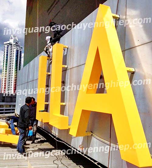 Chữ nổi chất liệu Tone