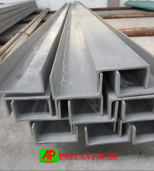 Chữ U đúc inox 304