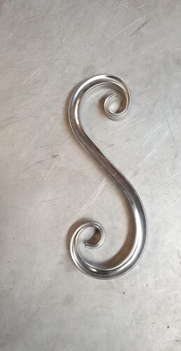 Hoa văn chữ S inox