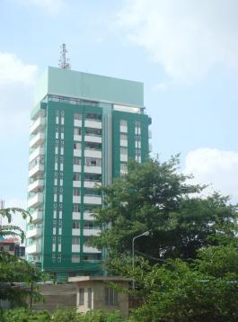 Chung cư đường sắt
