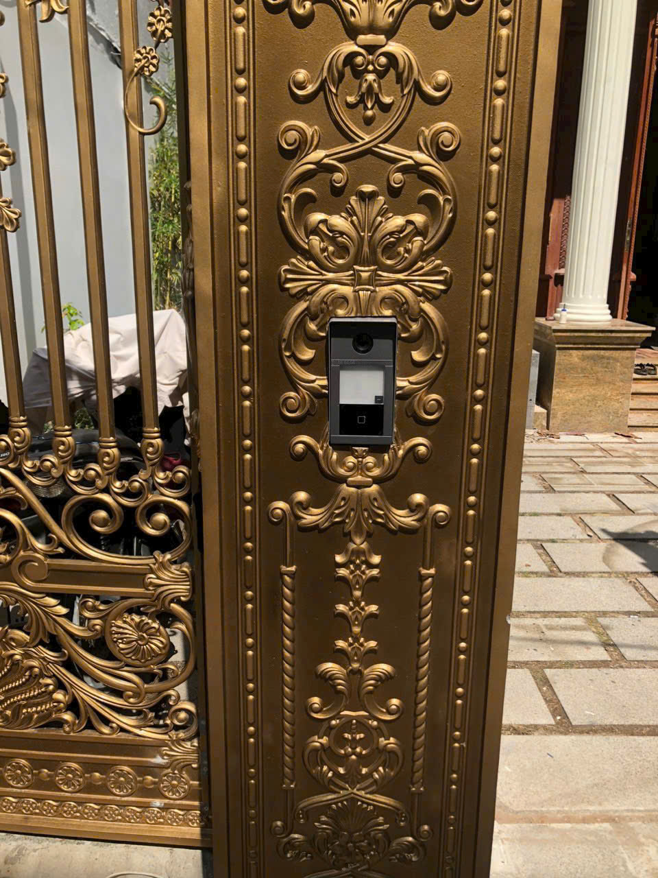 Chuông cửa có hình