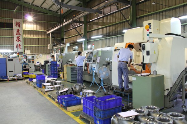 Máy phay CNC