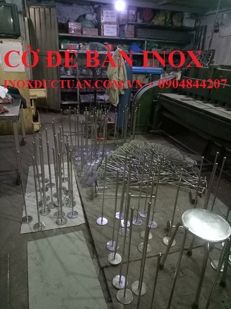 Cờ để bàn inox