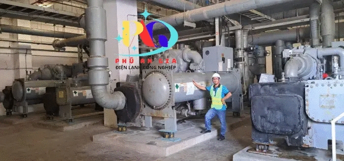 Cơ điện lạnh hệ thống chiller - Watar Chiller