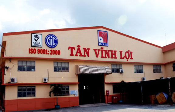 Mặt trước trụ sở