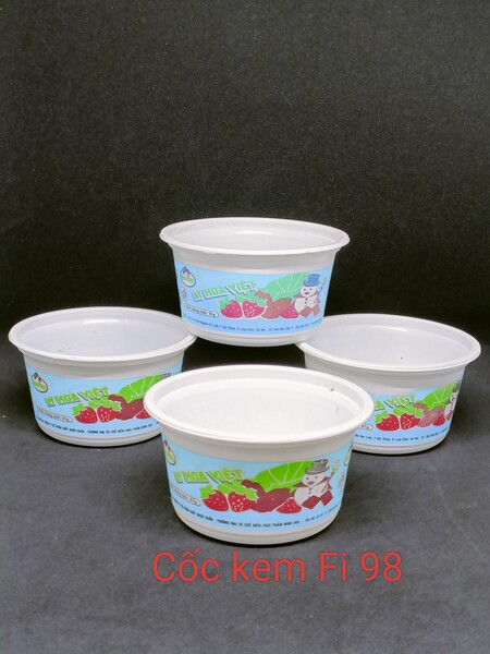 Cốc nhựa dùng 1 lần