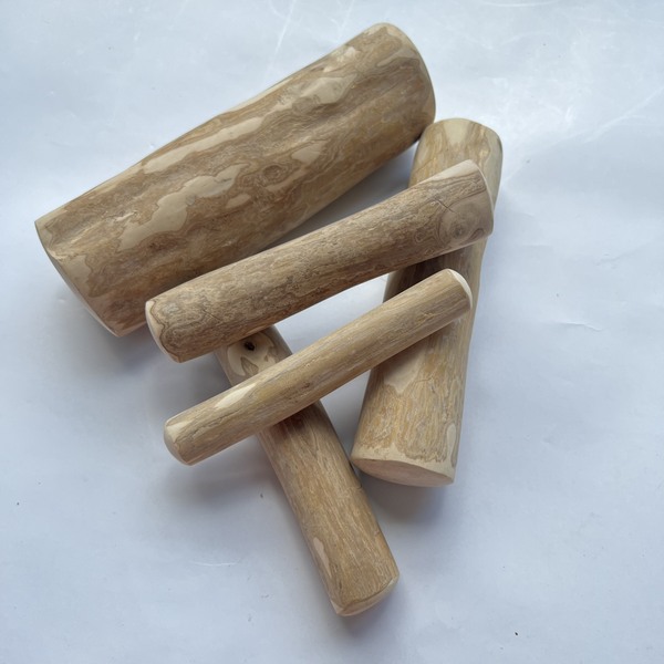 Xương gặm vị cà phê