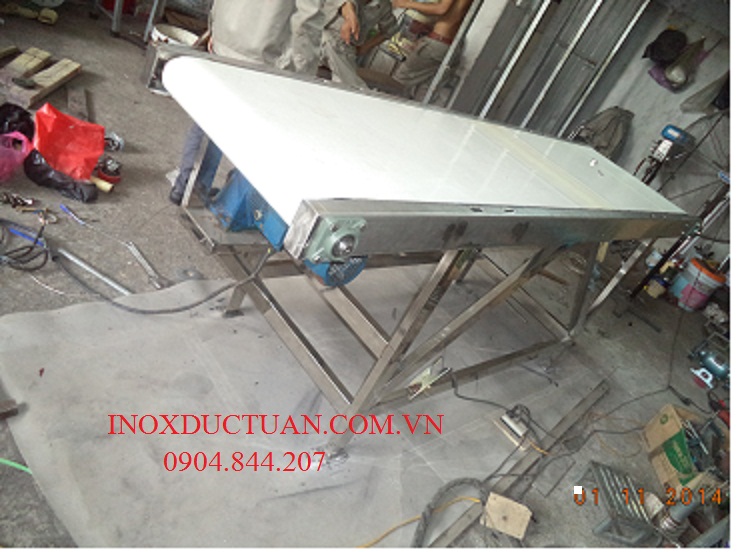 Con lăn băng tải inox