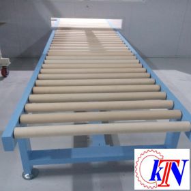 Băng tải con lăn tự do nhựa