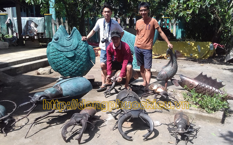 Con bọ bằng đồng trang trí tại khách sạn Mariot Phú Quốc