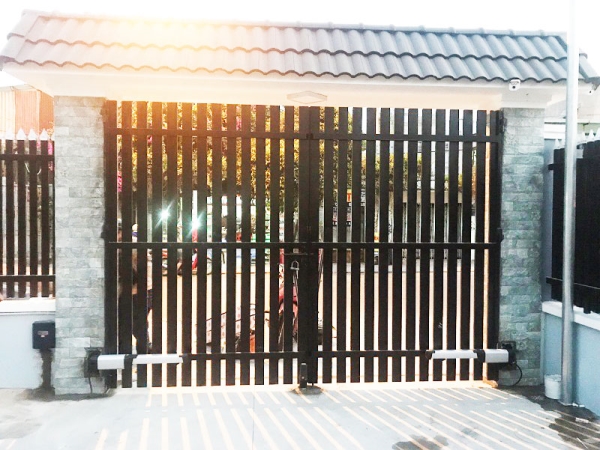 Cổng tự động tay đòn
