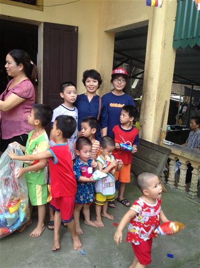 Hoạt động từ thiện