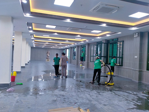 Công trình vệ sinh văn phòng tòa nhà