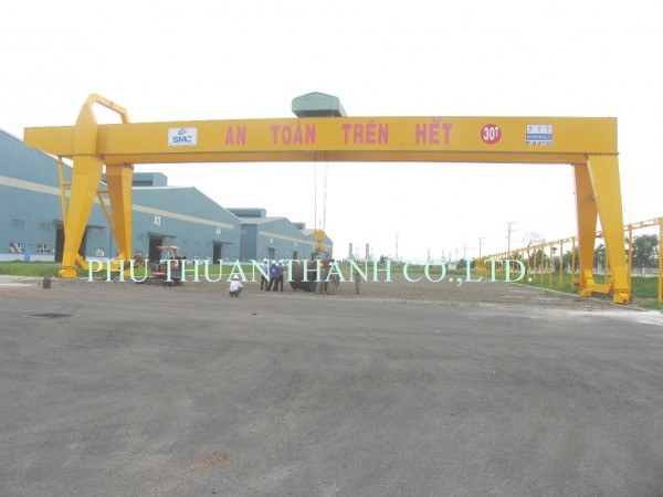 Cổng trục