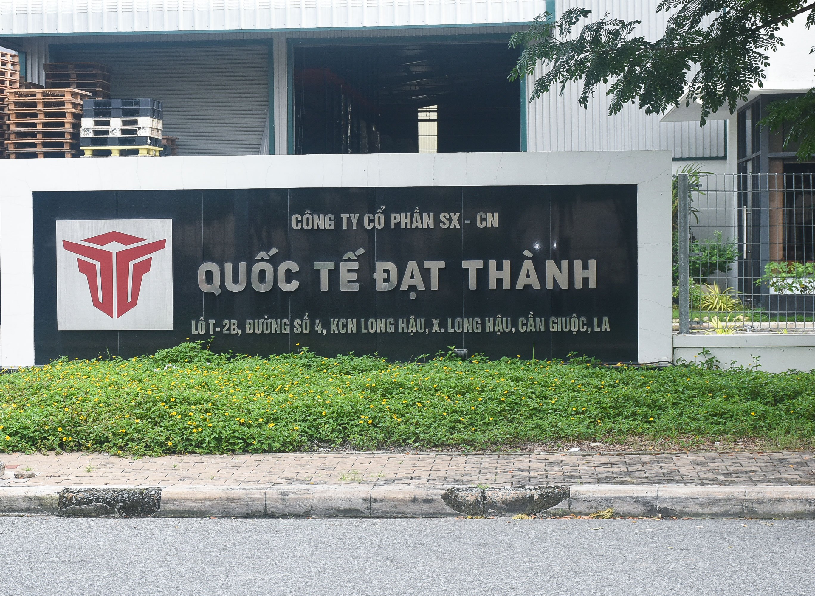 Dịch vụ bảo vệ công ty