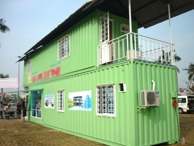 Nhà container