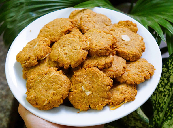Cookies hạnh nhân dừa