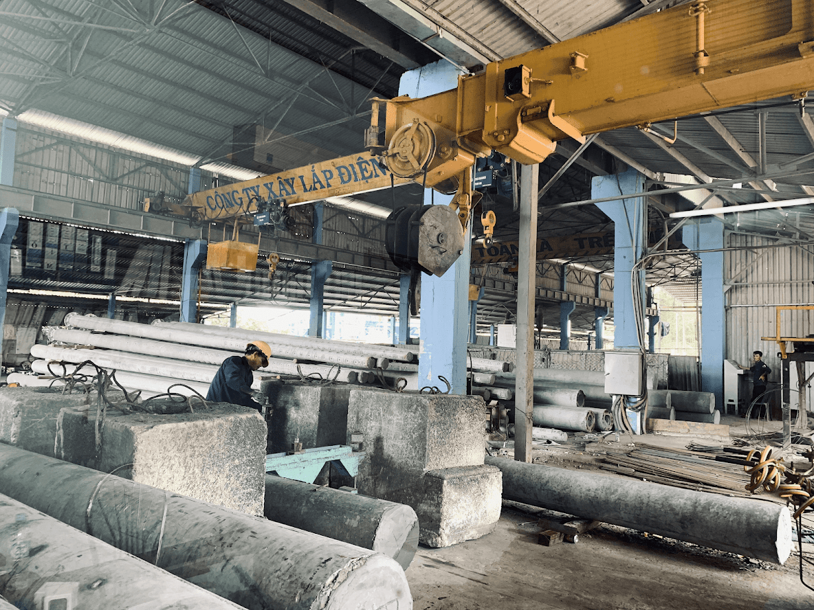 Cột điện bê tông ly tâm