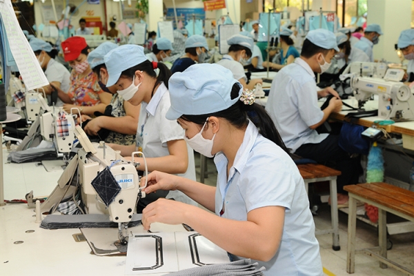 Cung ứng lao động may mặc