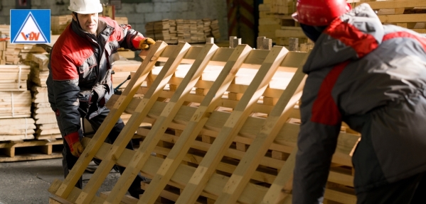 Cung ứng công nhân bốc xếp