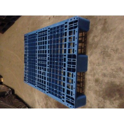 Pallet cũ