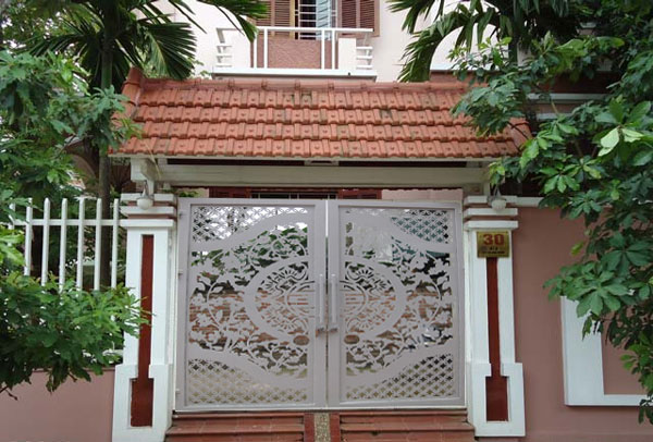 Cửa cổng sắt đẹp cắt cnc