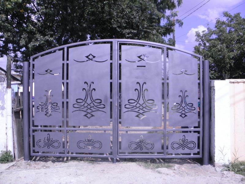 Cửa cổng sắt đẹp cắt cnc
