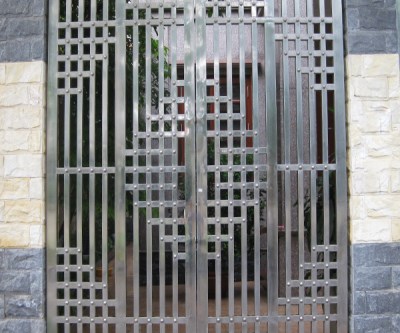 Cửa cổng inox