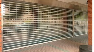 Cửa cuốn inox khớp tròn