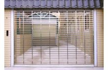Cửa cuốn inox