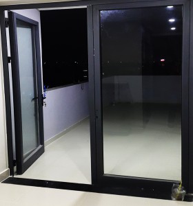 Cửa đi 2 cánh