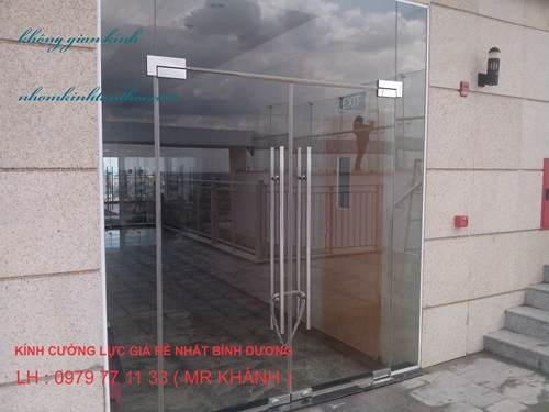 Cửa kính cường lực