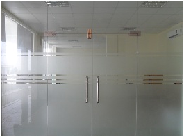 Cửa kính cường lực