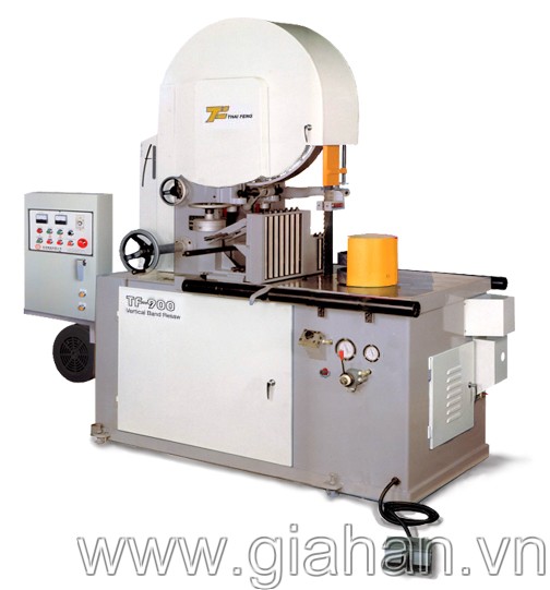 Máy cưa lọng đứng
