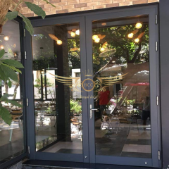 Cửa nhôm cao cấp mở quay