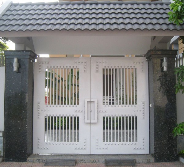 Gia công cửa sắt