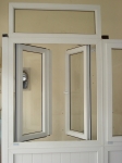 Cửa sổ 2 cánh mở quay